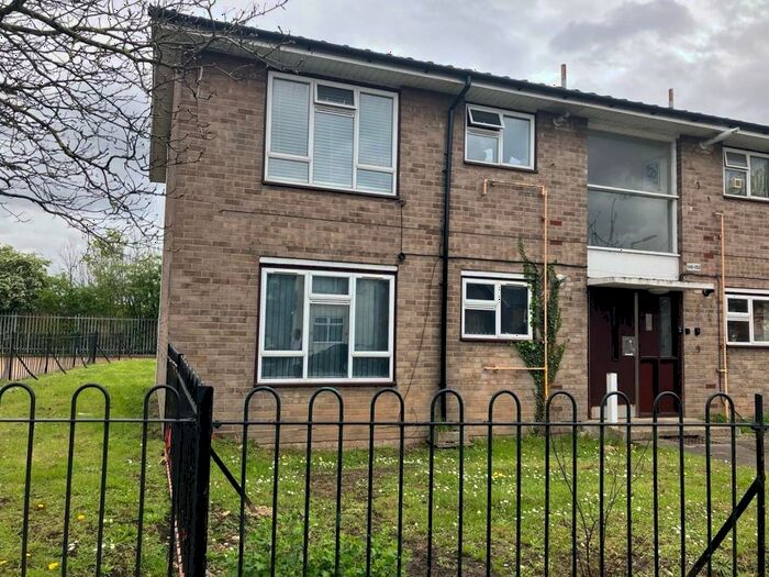 1 Bedroom Flat To Rent In Cherry Tree Lane, Rainham, RM13