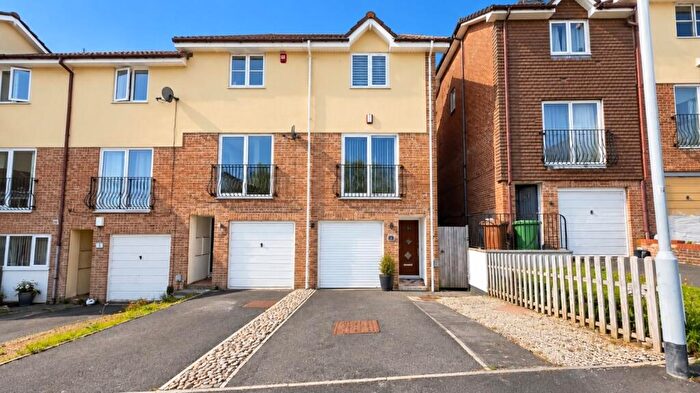 2 Bedroom Town House For Sale In Bramble Close, Plymouth, PL3