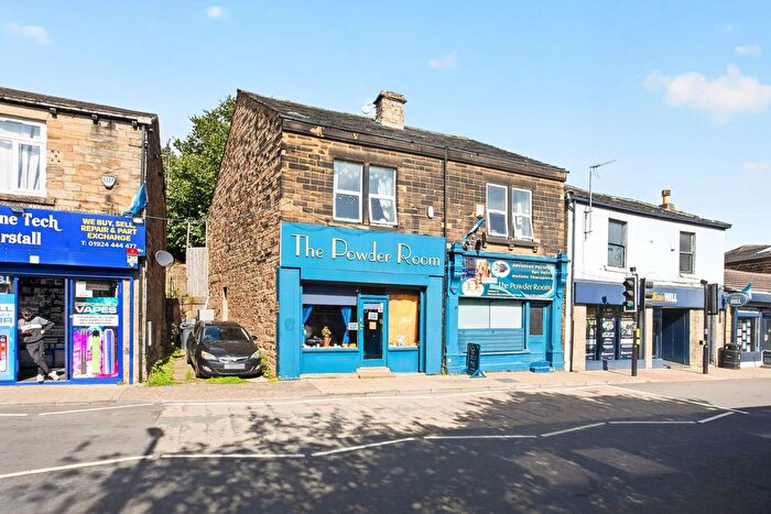 2 Bedroom Retail Premises For Sale In Low Lane, Birstall, Batley, WF17