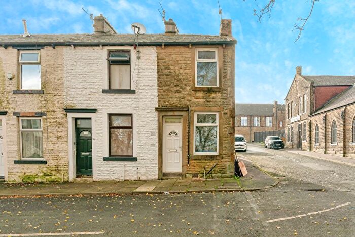 2 Bedroom End Terrace House For Sale In Howard Street, Burnley, Lancashire, BB11