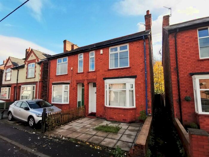 3 Bedroom House To Rent In Shipbrook Road, Rudheath, CW9