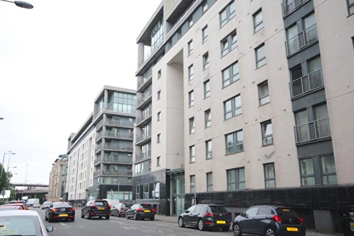 2 Bedroom Flat To Rent In Wallace Street, Glasgow, G5