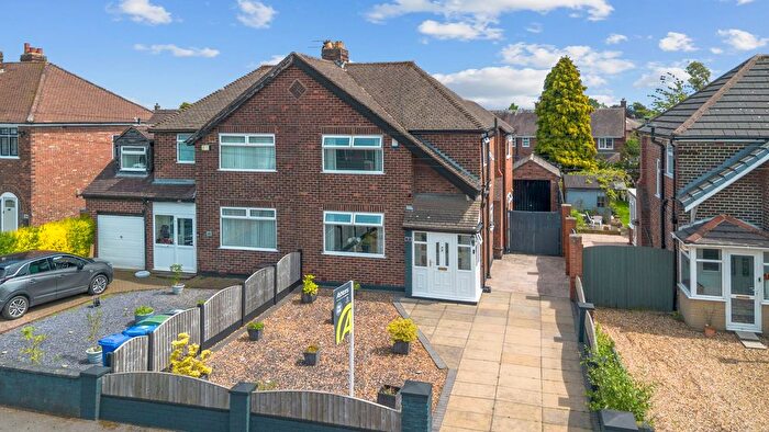 3 Bedroom Semi-detached House For Sale In Waterworks Lane, Winwick, WA2