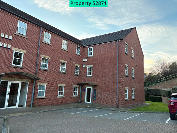1 Bedroom Apartment For Sale In Pullman Court, Morley, Leeds, LS27