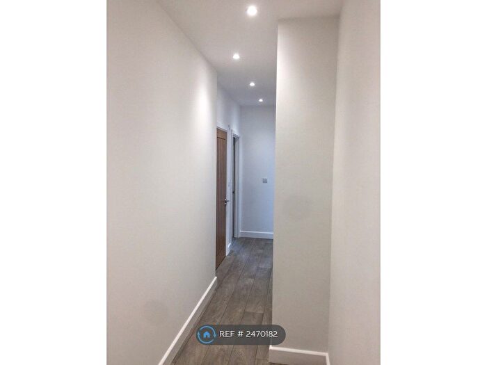 1 Bedroom Flat To Rent In Tregonwell Road, Bournemouth, BH2
