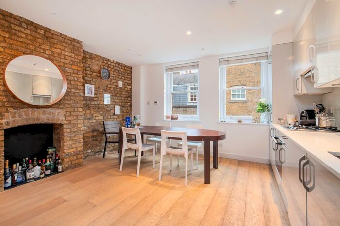 1 Bedroom Flat To Rent In Neal's Yard, London, WC2H