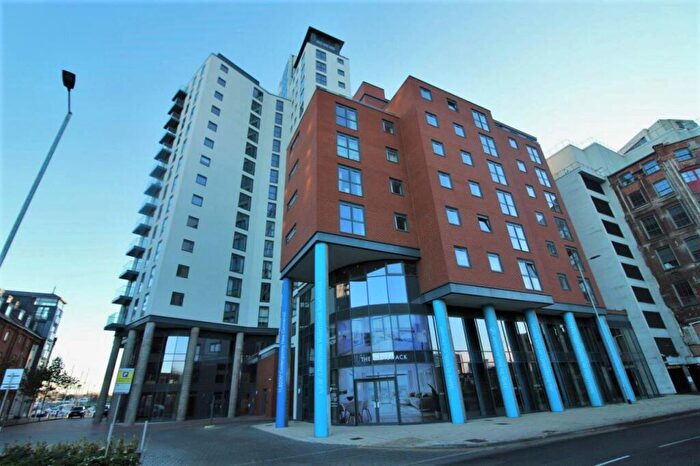 2 Bedroom Flat To Rent In Key Street, Ipswich, IP4