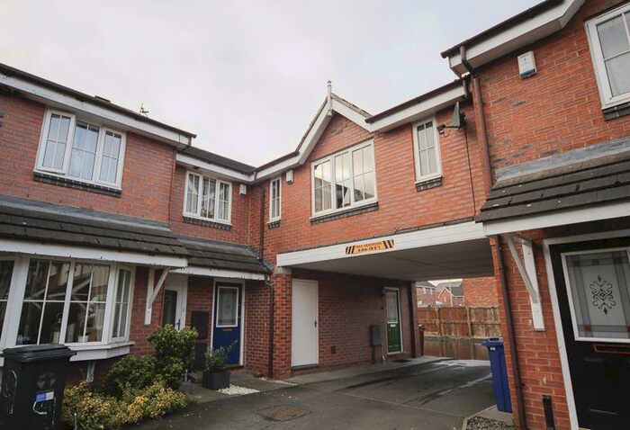 1 Bedroom Flat To Rent In Bramley Close, Oswaldtwistle, BB5