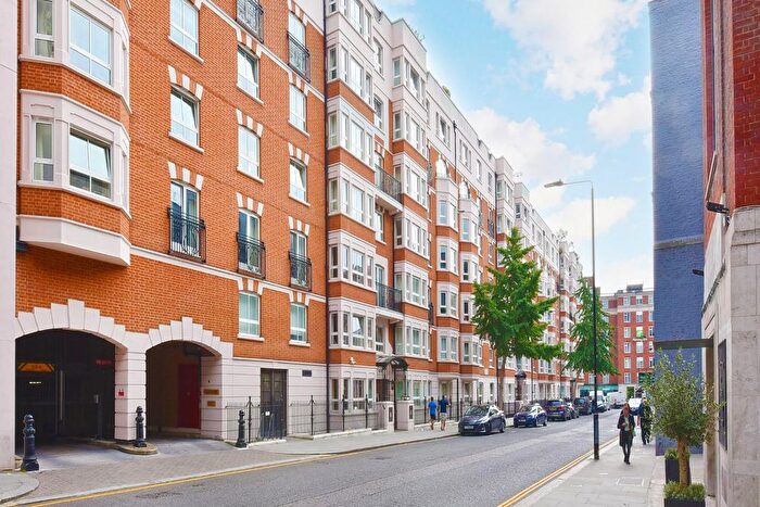 2 Bedroom Flat For Sale In Regent Court, Wrights Lane, Kensington, London, W8