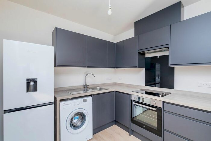 2 Bedroom Flat To Rent In Goldstone Villas, Hove, East Sussex, BN3