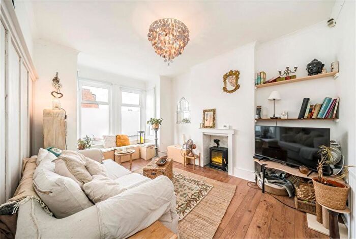 2 Bedroom Maisonette For Sale In Nadine Street, Charlton, SE7