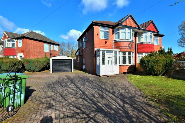 3 Bedroom Semi-Detached House To Rent In Norris Road, Sale, M33