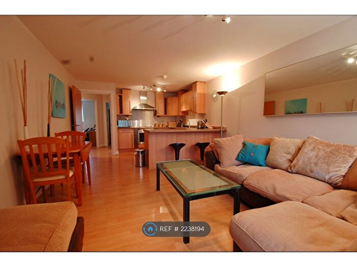 2 Bedroom Flat To Rent In Egerton Street, Chester, CH1