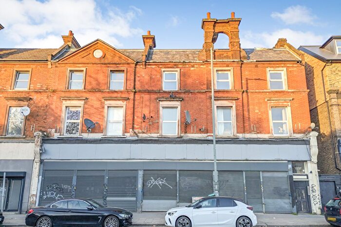 3 Bedroom Flat For Sale In Anerley Road, London, SE20