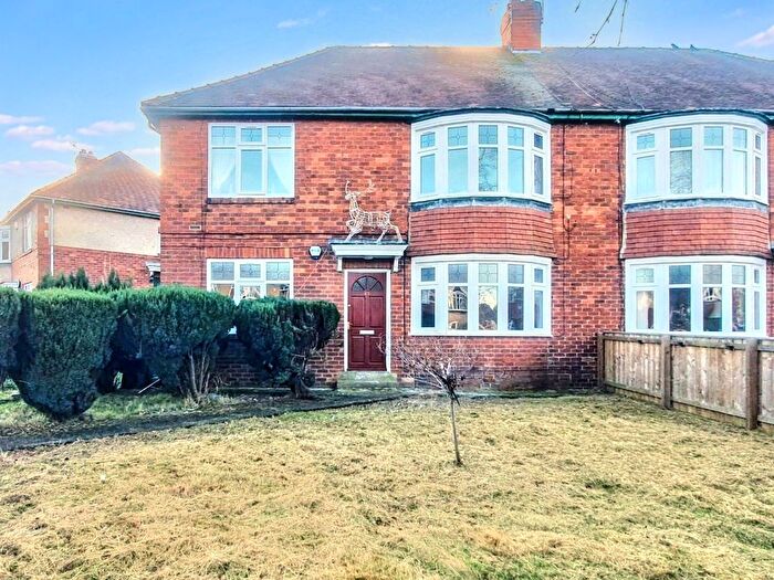 2 Bedroom Flat To Rent In Granville Road, Gosforth, Newcastle Upon Tyne, NE3