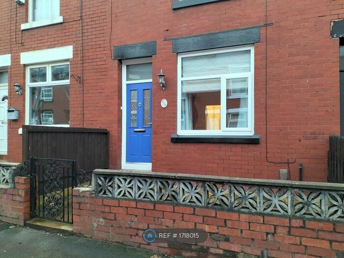 2 Bedroom Terraced House To Rent In Rugby Road, Rochdale, OL12