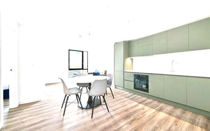 1 Bedroom Apartment To Rent In Viva Court, Kimpton Road, Luton, LU2