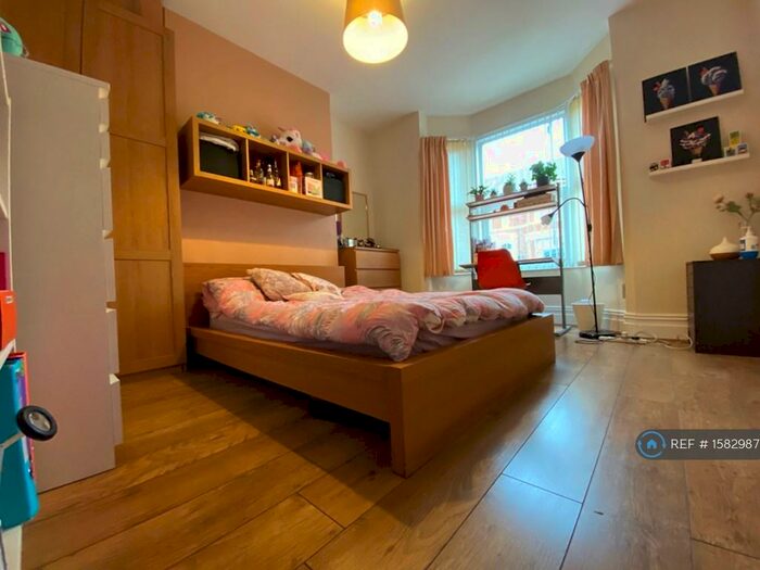 5 Bedroom Terraced House To Rent In Northumberland Road, Coventry, CV1