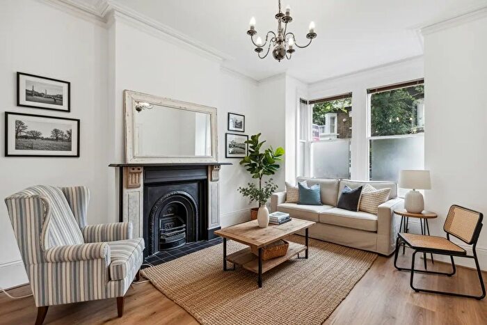 4 Bedroom Terraced House To Rent In Upham Park Road, Chiswick, W4