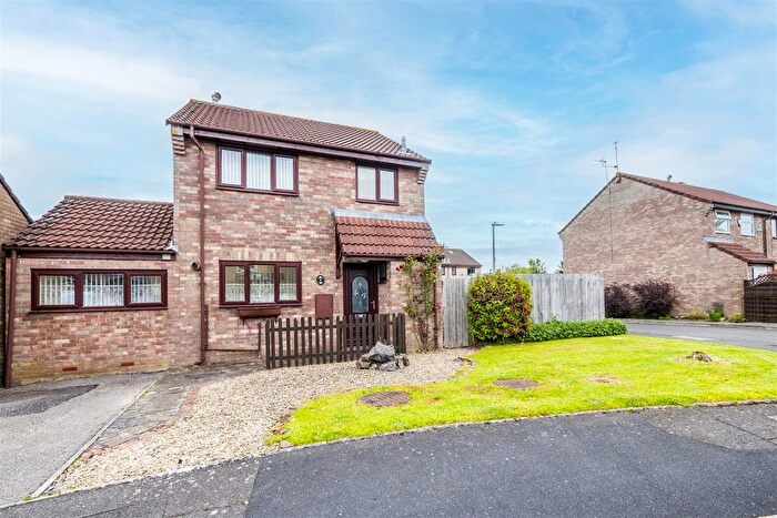 3 Bedroom Detached House To Rent In Meadow Vale, Barry, CF63