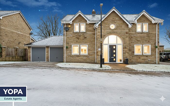 4 Bedroom Detached House For Sale In Olde Stoneheath Court, Chorley, PR6