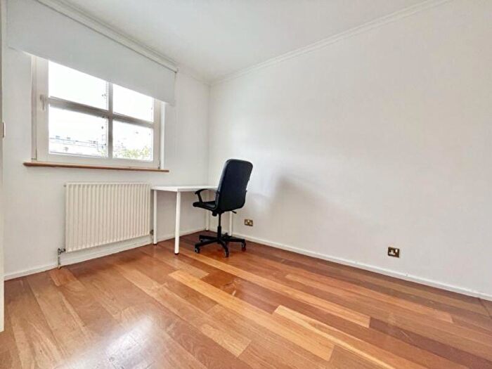 4 Bedroom House To Rent In Queen Of Denmark Court, SE16