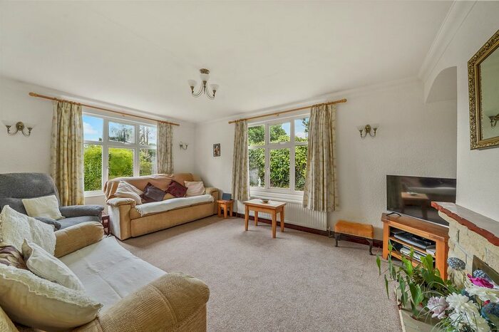 3 Bedroom Detached Bungalow For Sale In Grange Road, Buckfast, Buckfastleigh, TQ11