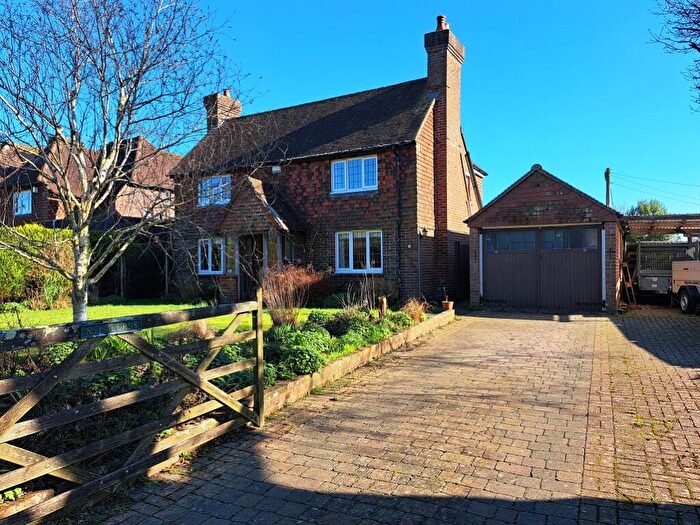 4 Bedroom Detached House For Sale In Sayerland Road, Polegate, East Sussex, BN26
