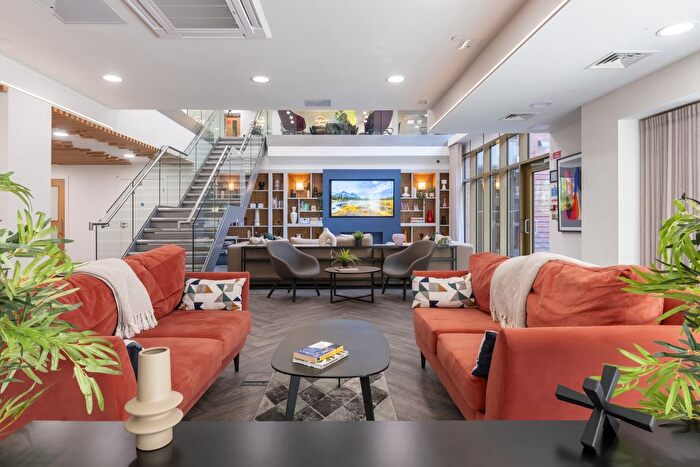 2 Bedroom Flat To Rent In Weldale Street, Reading, RG1