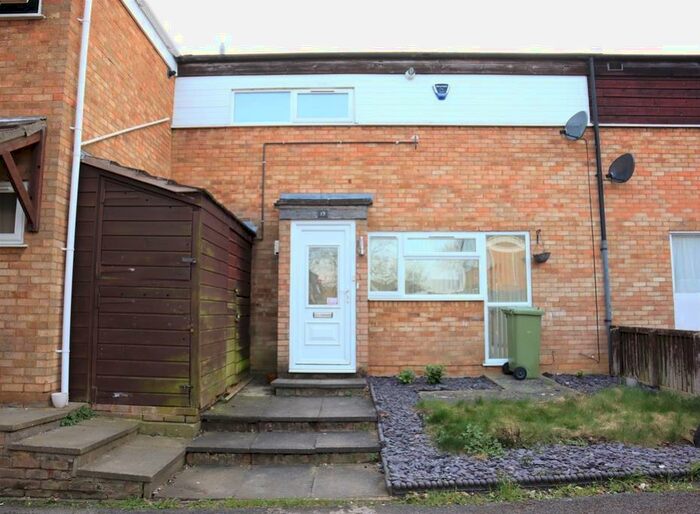 2 Bedroom Terraced House To Rent In Abbotsfield, Eaglestone, Milton Keynes, Buckinghamshire, MK6