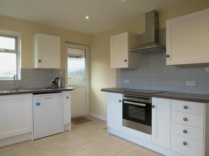 3 Bedroom Bungalow To Rent In High Lea, Yeovil BA21