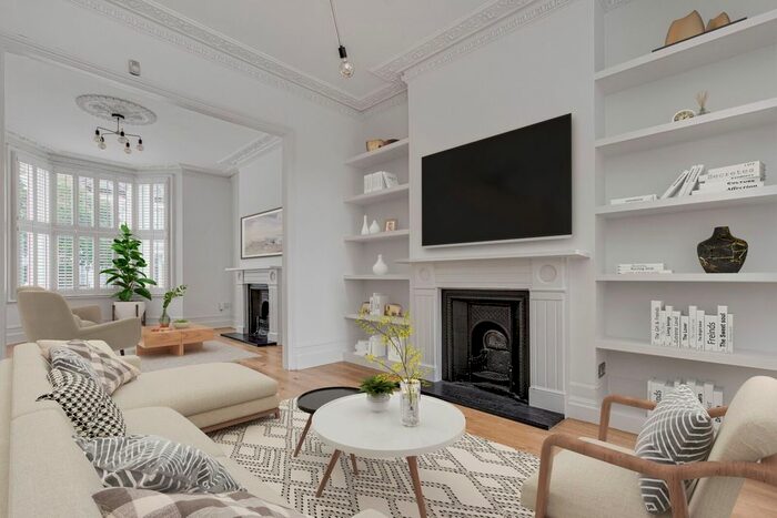 5 Bedroom Terraced House To Rent In Leppoc Road, Abbeville Village, SW4