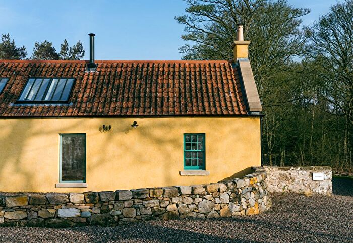 2 Bedroom Country House To Rent In Alloa, Stirling, Stirlingshire, FK10