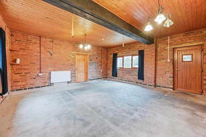 2 Bedroom Detached House For Sale In High Street, Newhall, Swadlincote, Derbyshire, DE11