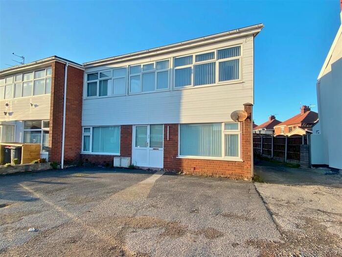 2 Bedroom Flat To Rent In Beechwood Drive, Thornton Cleveleys, FY5