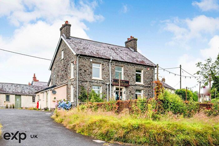 5 Bedroom Pub/bar For Sale In Llanpumsaint, Carmarthen, SA33