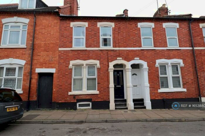 3 Bedroom Terraced House To Rent In Connaught Street, Northampton, NN1