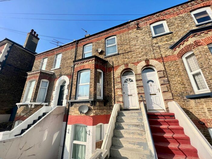 1 Bedroom Flat To Rent In Canterbury Road, Margate, CT9