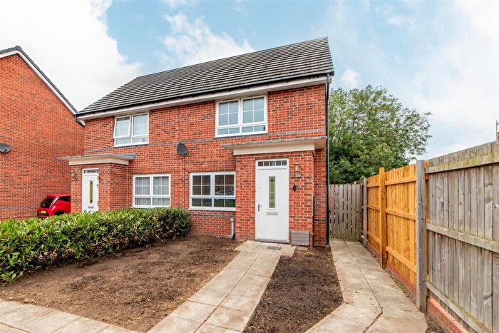2 Bedroom Semi-Detached House To Rent In Lilac Crescent, Newcastle Upon Tyne, NE5