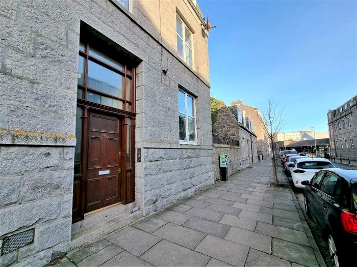1 Bedroom Flat To Rent In Union Grove, City Centre, Aberdeen, AB10