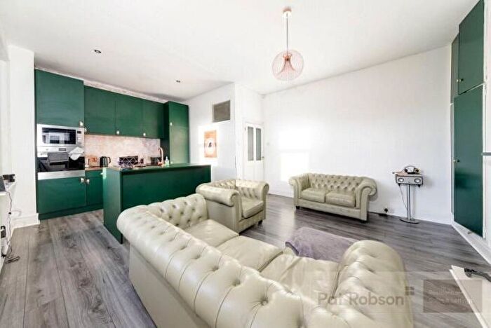 2 Bedroom Property To Rent In Claremont Road, Newcastle Upon Tyne, NE2