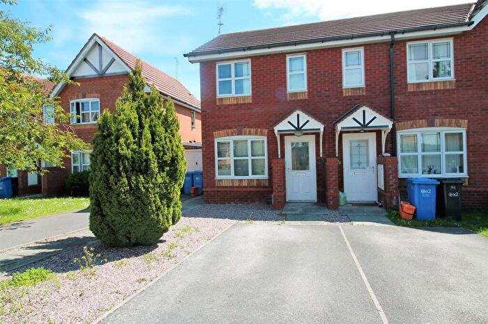 2 Bedroom End Of Terrace House To Rent In Prestatyn, LL19