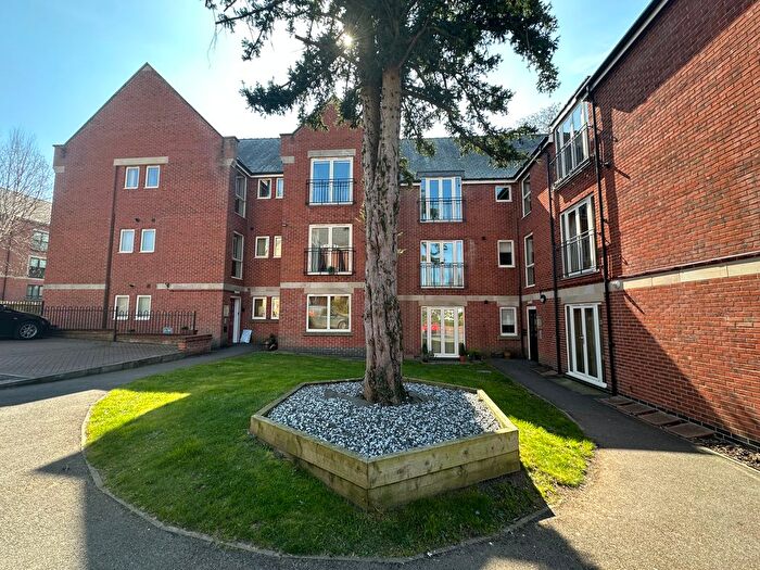 2 Bedroom Flat To Rent In Derby Road, Belper, DE56