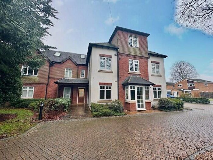 2 Bedroom Apartment To Rent In Station Road, Balsall Common, CV7