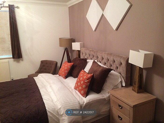 1 Bedroom Flat To Rent In Innova Court, Croydon, CR0
