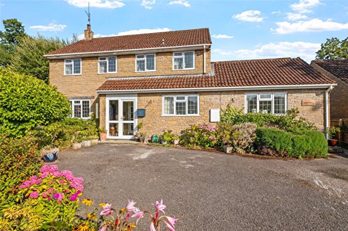 3 Bedroom Detached House For Sale In Wootton Fitzpaine, Bridport, Dorset, DT6