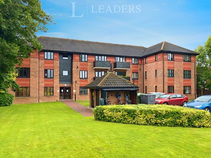 1 Bedroom Flat To Rent In Southgate, Crawley, RH10