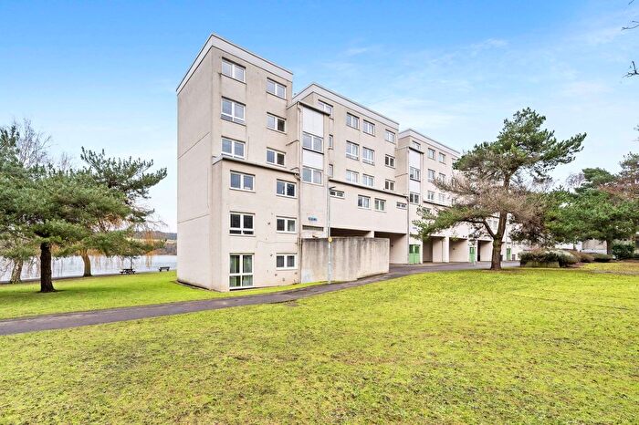 2 Bedroom Flat To Rent In The Vennel, Linlithgow, EH49