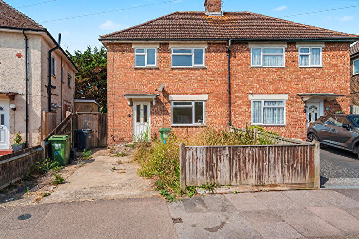 3 Bedroom Semi-Detached House For Sale In Percival Road, Eastbourne, East Sussex, BN22