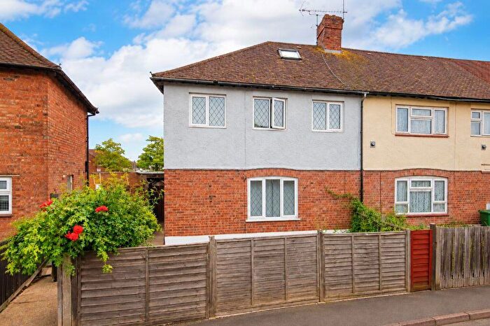 3 Bedroom End Of Terrace House For Sale In Horsea Road, Portsmouth, Hampshire, PO2